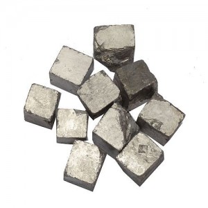 Κύβος σιδηροπυρίτη 2-3 cm